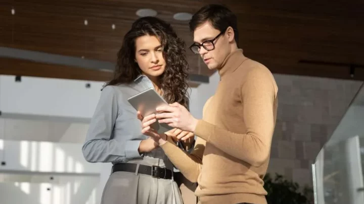 features of public company