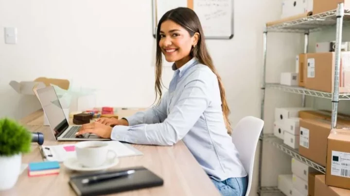 features of public limited company