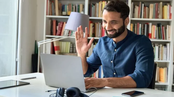 promoter meaning in tamil