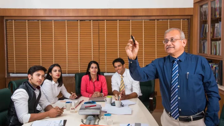 how to start warehouse business in india India